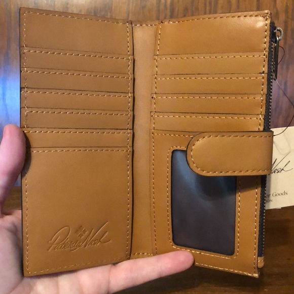 NWT-Patricia Nash-Citrus Rose-Nazari Snap Bifold Wallet-$89 - Picture 6 of 6